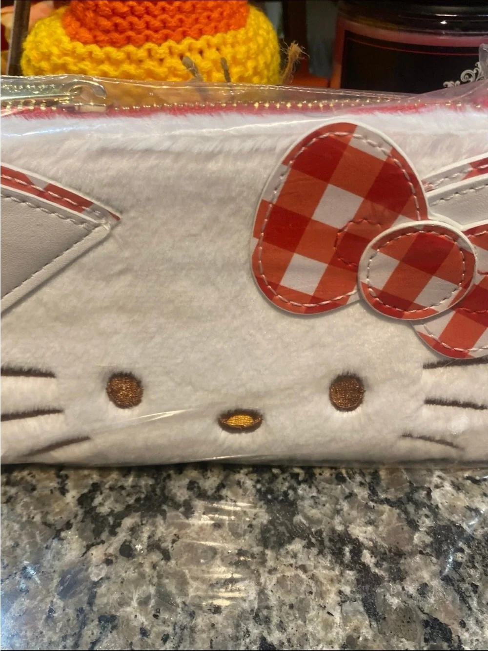 Loungefly Hello Kitty White Faux Fur Wallet with Red Gingham Bow Accent❤️❤️❤️❤️
